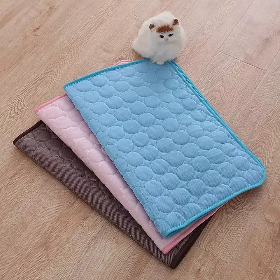 Washable Cool Pet Pad Reusable Pet Training Pad Multi-Color Available4